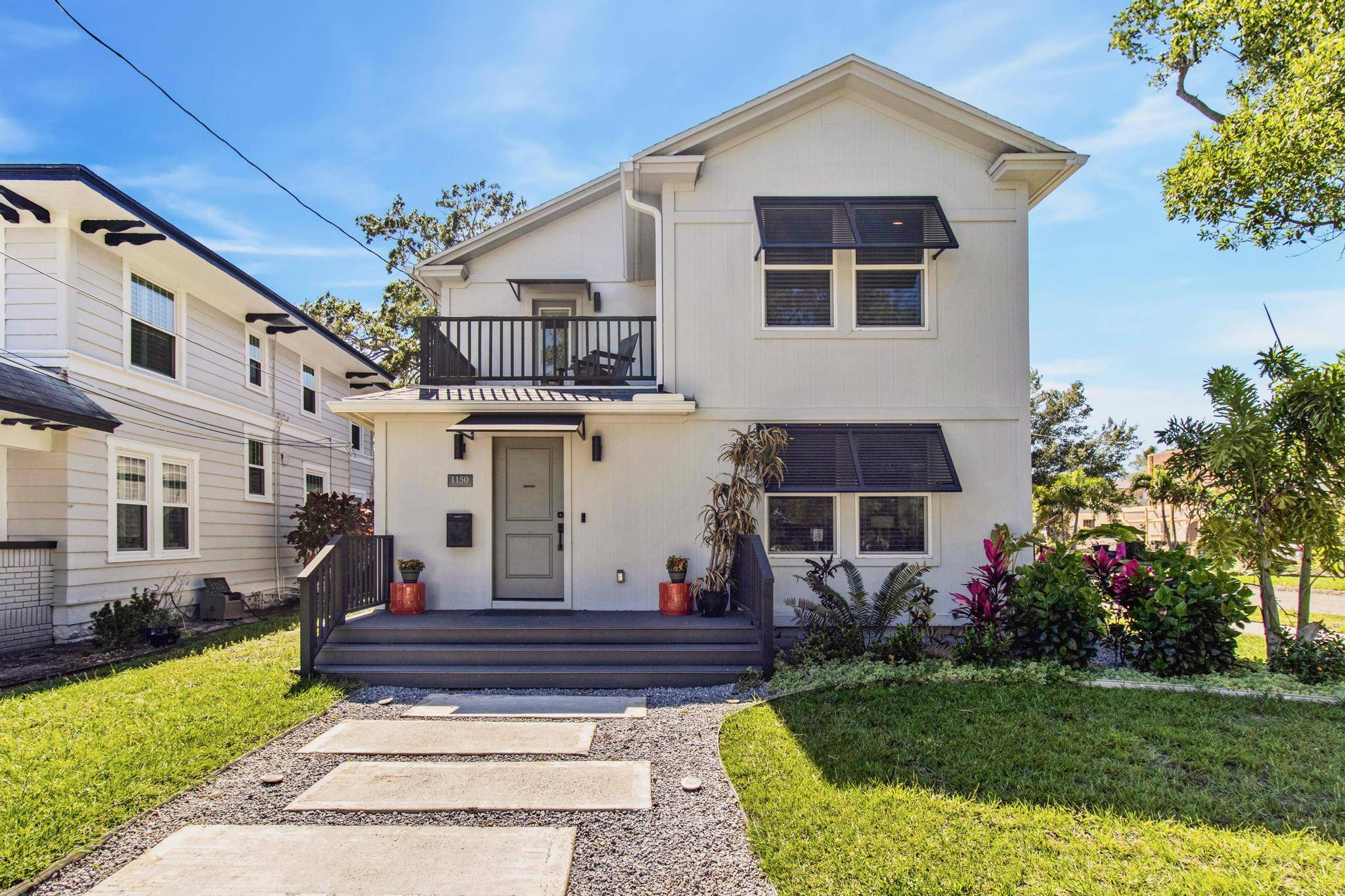 St Petersburg, FL 33701-1930,1150 Oak St NE