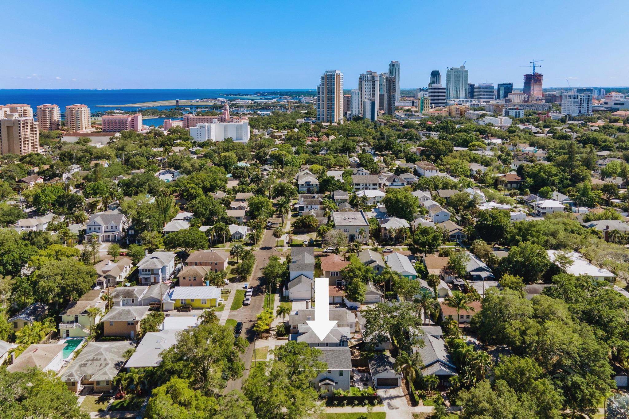 St Petersburg, FL 33701-1930,1150 Oak St NE