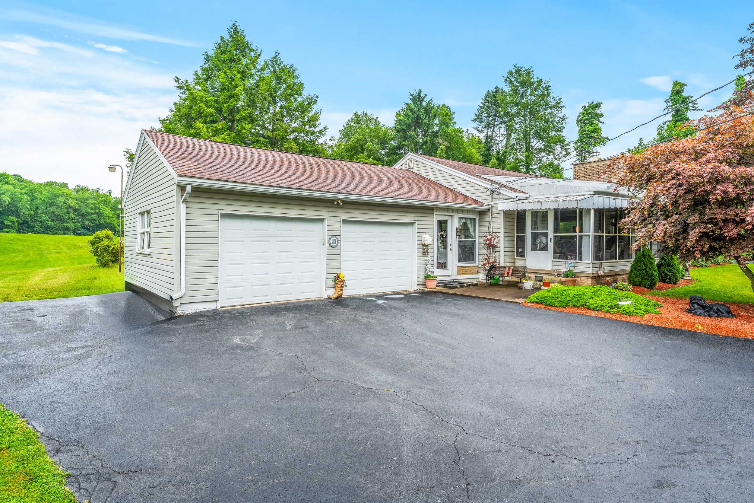 New Castle, PA 16101-6251,1439 Old Princeton Rd