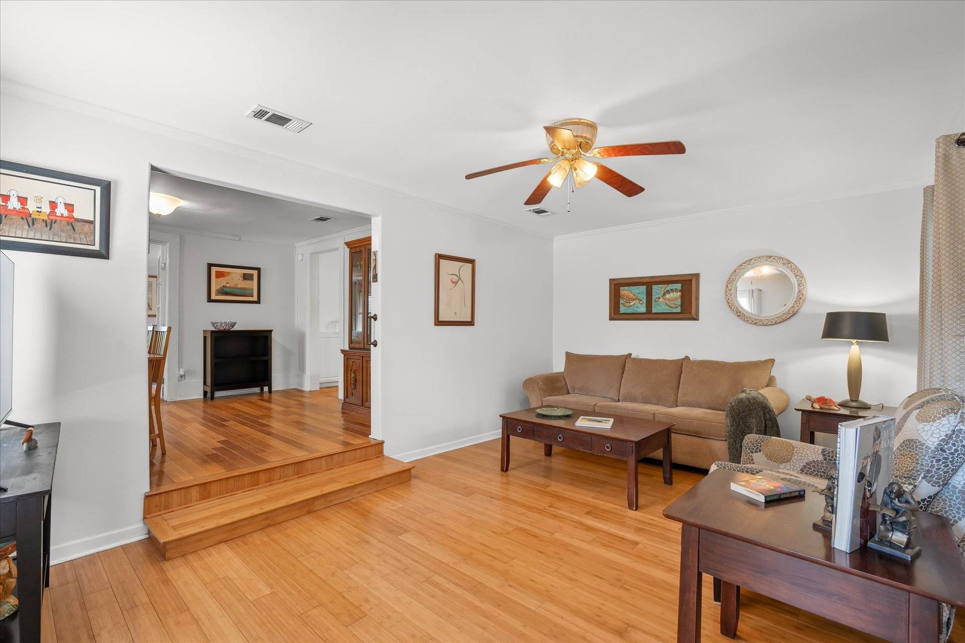 851 South K Street, Pensacola, FL 32502