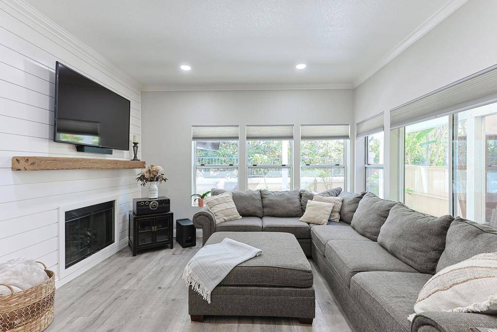 1064 Laguna Seca Loop, Chula Vista, CA 91915