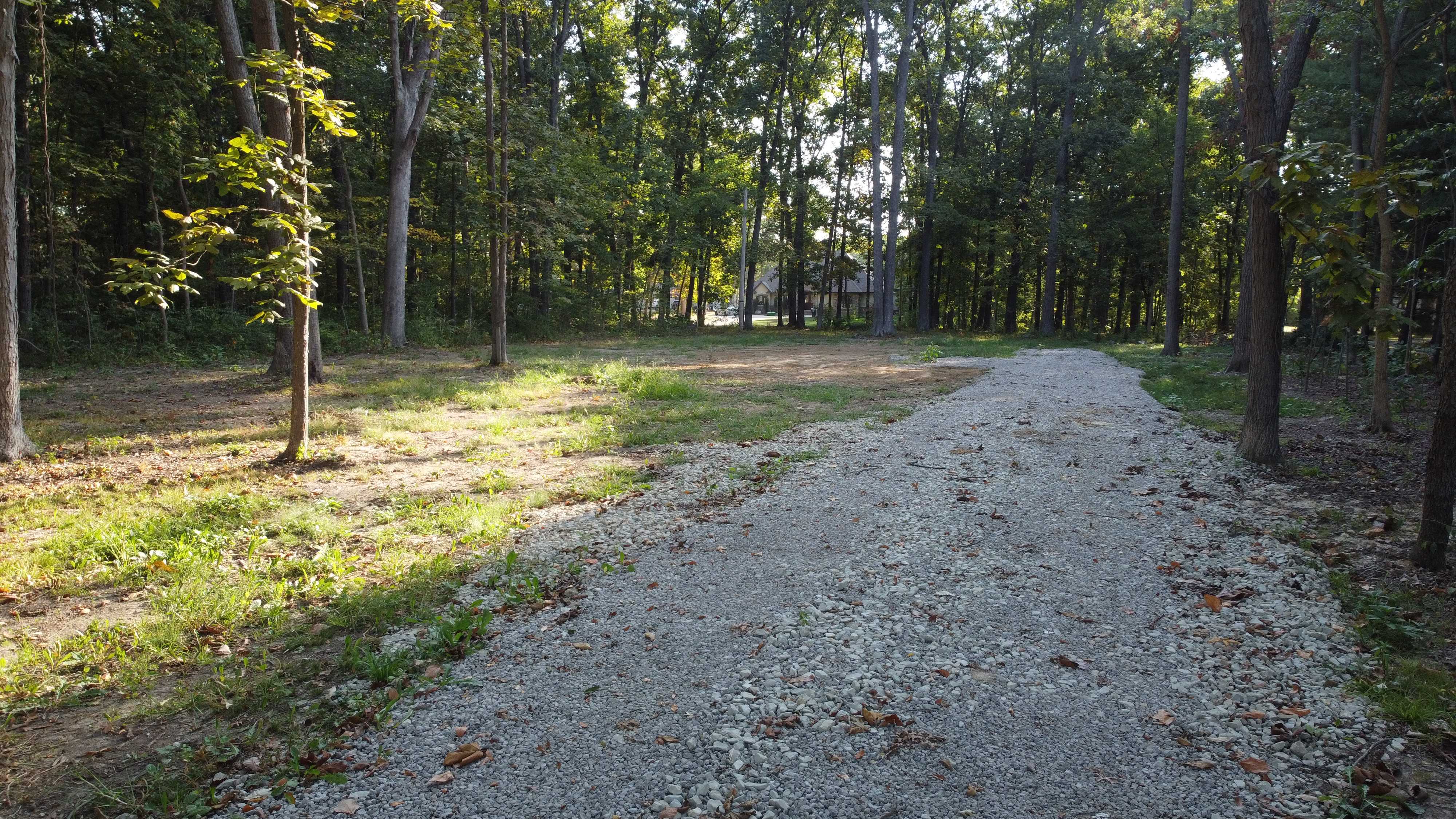 Effingham, IL 62401-6234,14190 N South Shore Dr