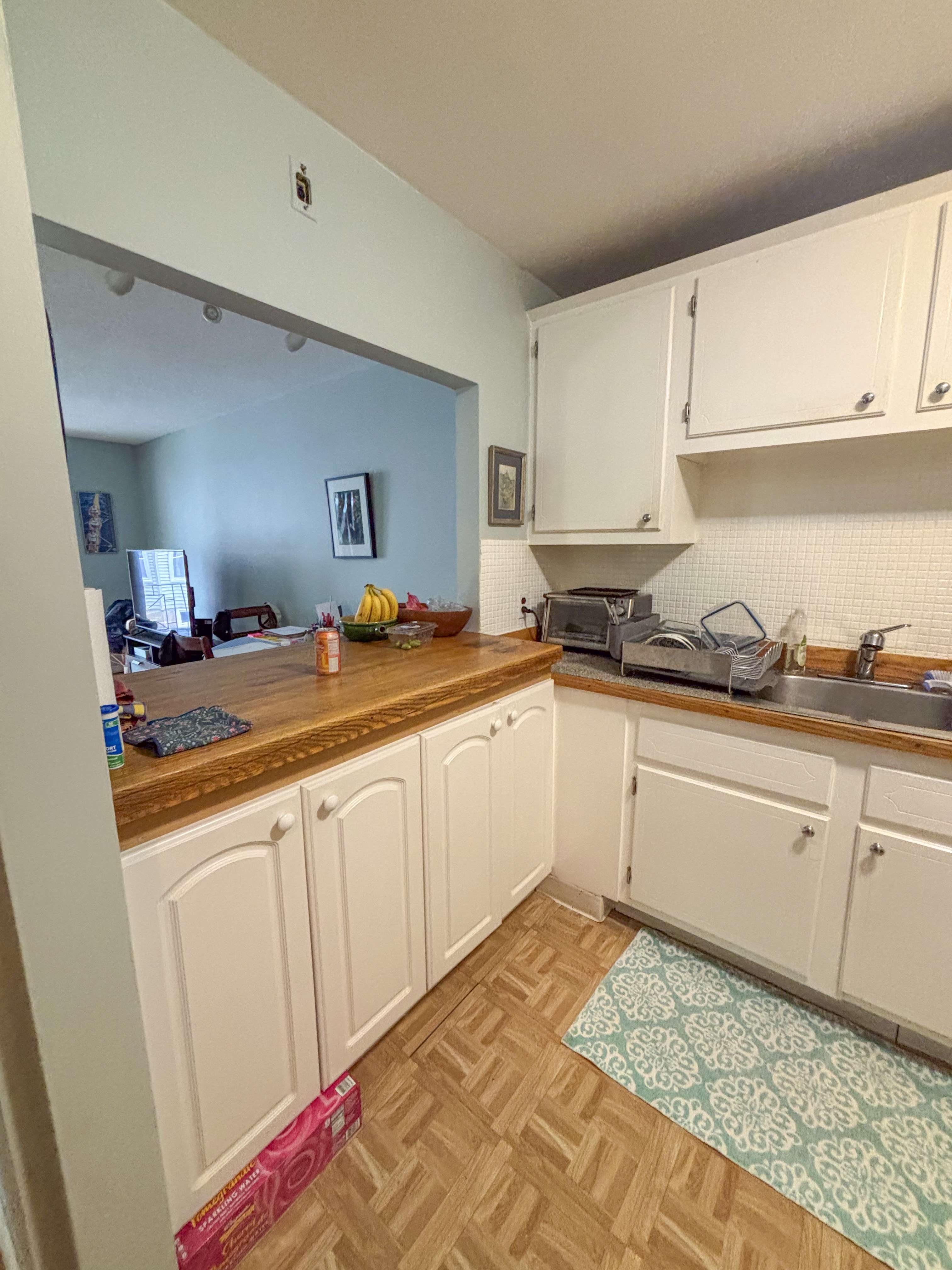 Jamaica Plain, MA 02130-2709,804 Centre St #107