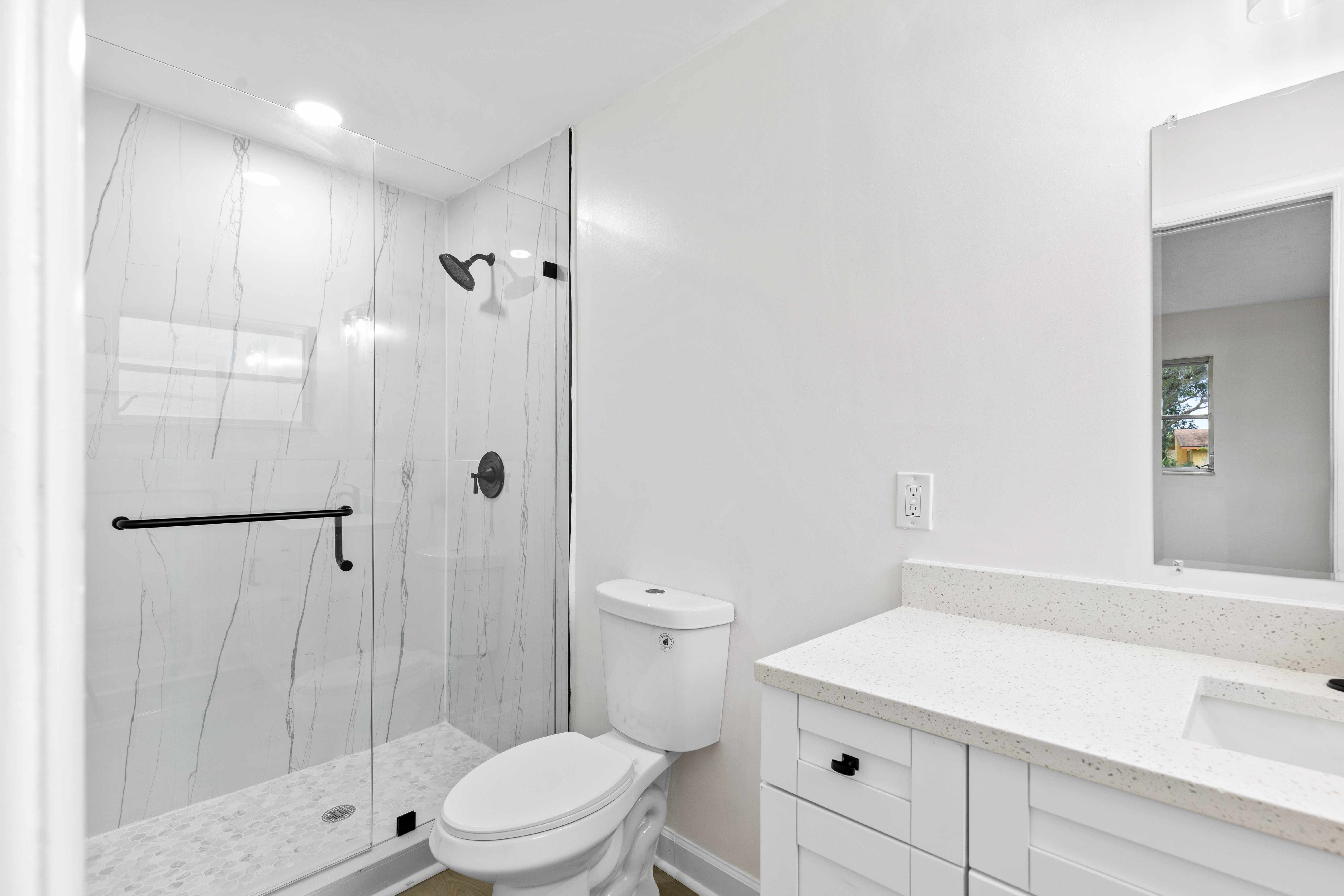 North Fort Myers, FL 33903-5284,867 June Pkwy