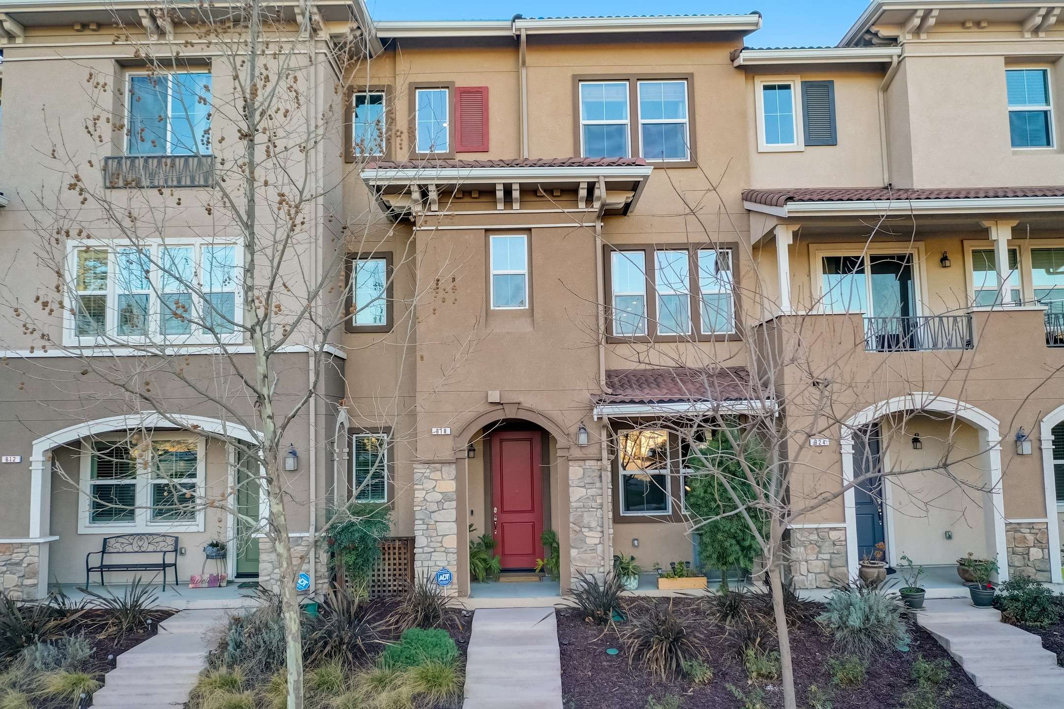 Livermore, CA 94551-1472,818 Las Flores Rd