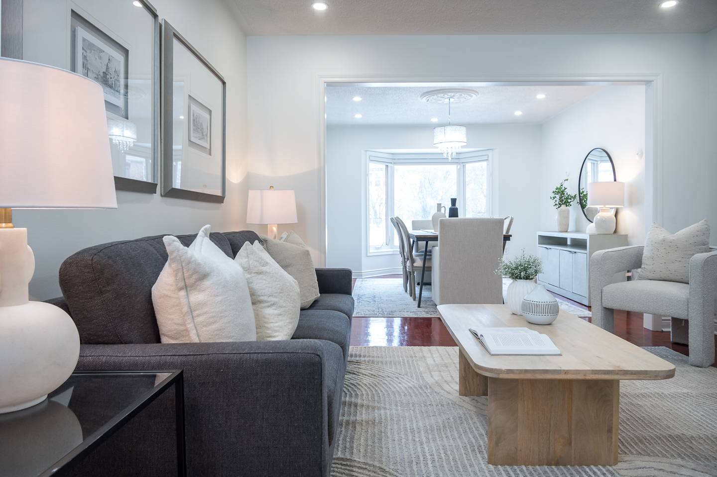 Mississauga, ON L5M 5L8,5917 Leeside Cres