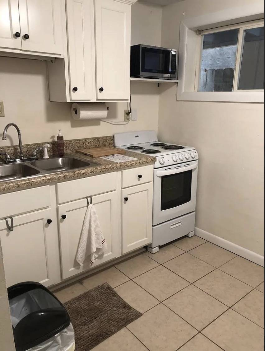 Pensacola, 32505,3920 Kelly Avenue
