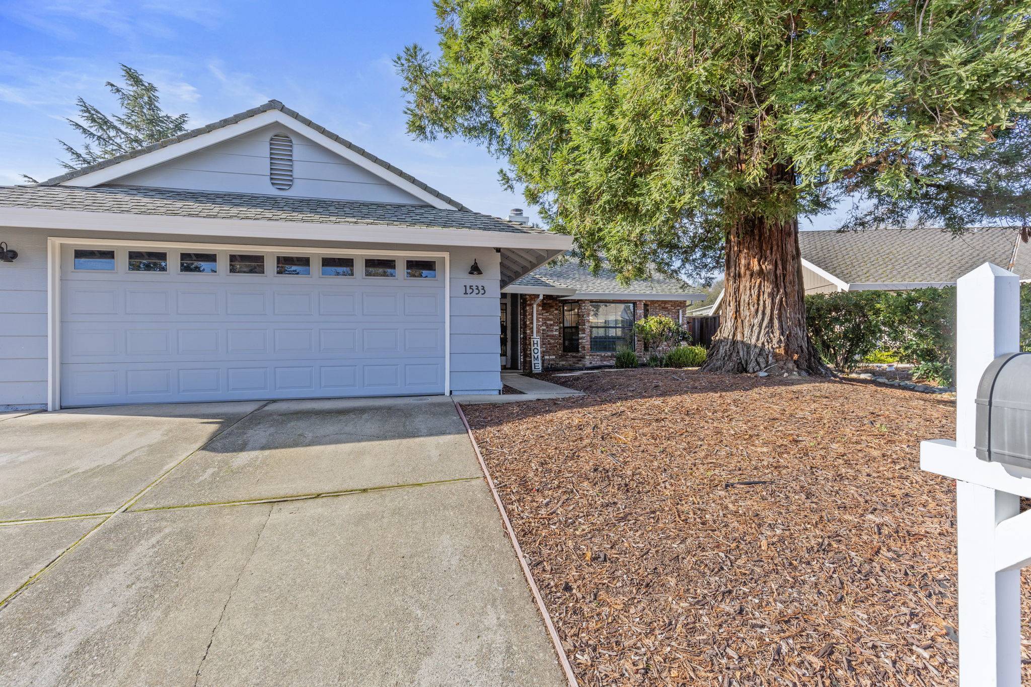 Roseville, CA 95661-5747,1533 Pine Valley Cir