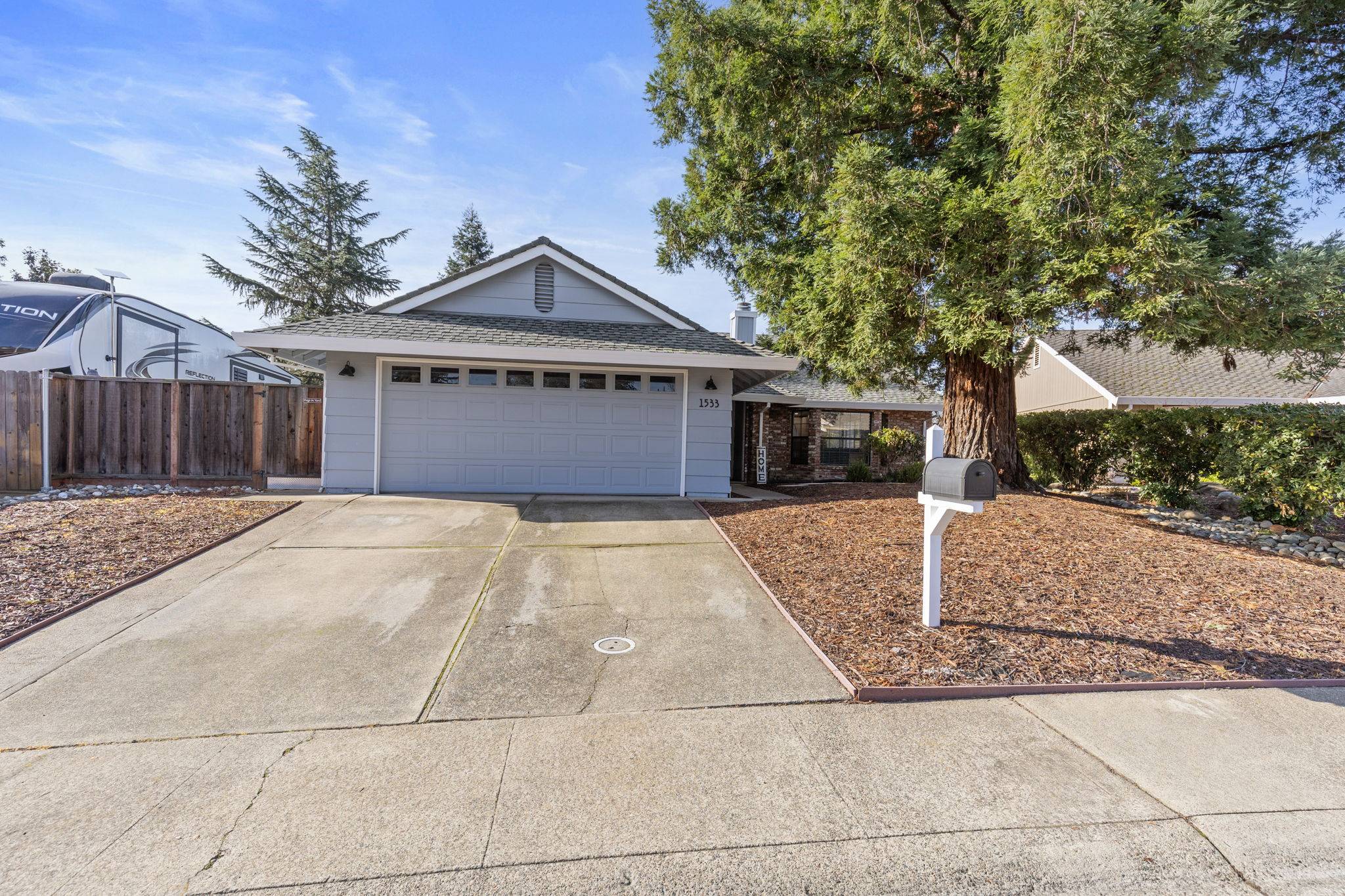 Roseville, CA 95661-5747,1533 Pine Valley Cir