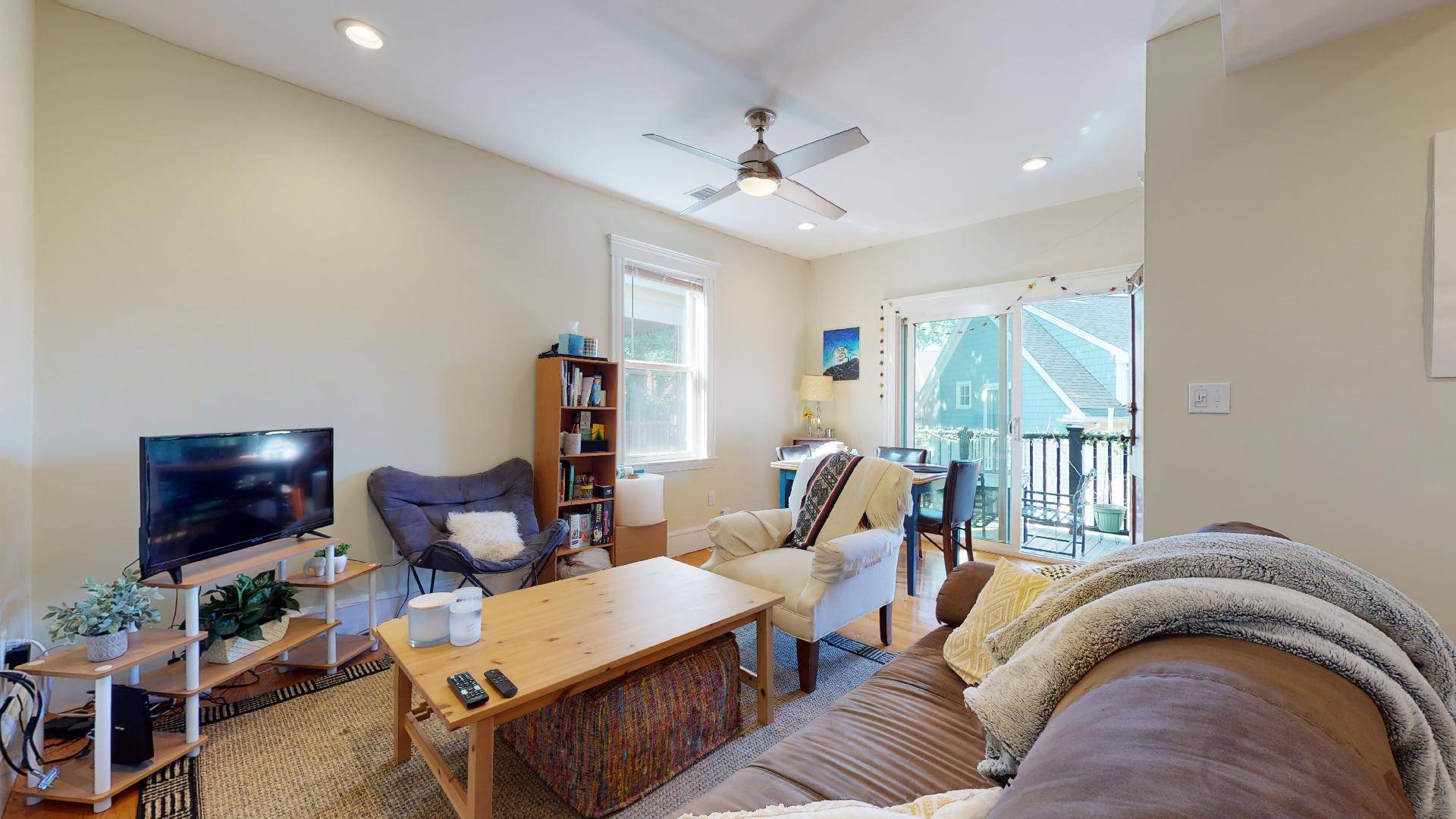 71 Williams St #2, Jamaica Plain, MA 02130-3856