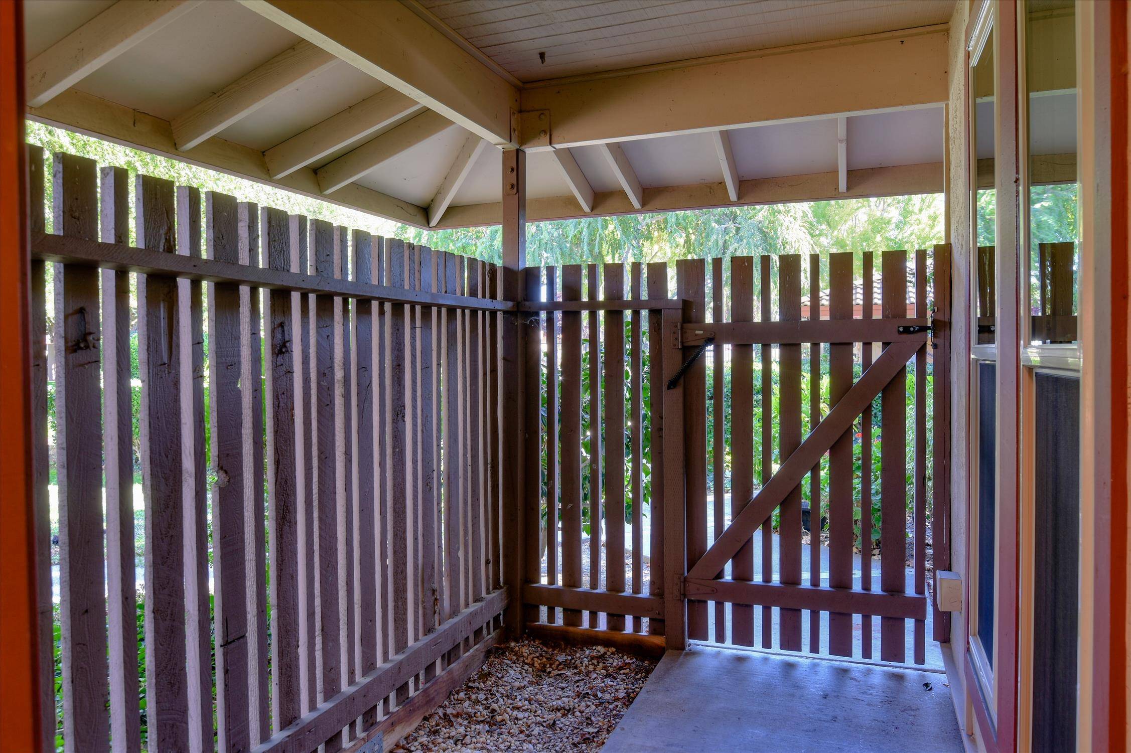Sunnyvale, CA 94086,220 Red Oak Drive West ##K