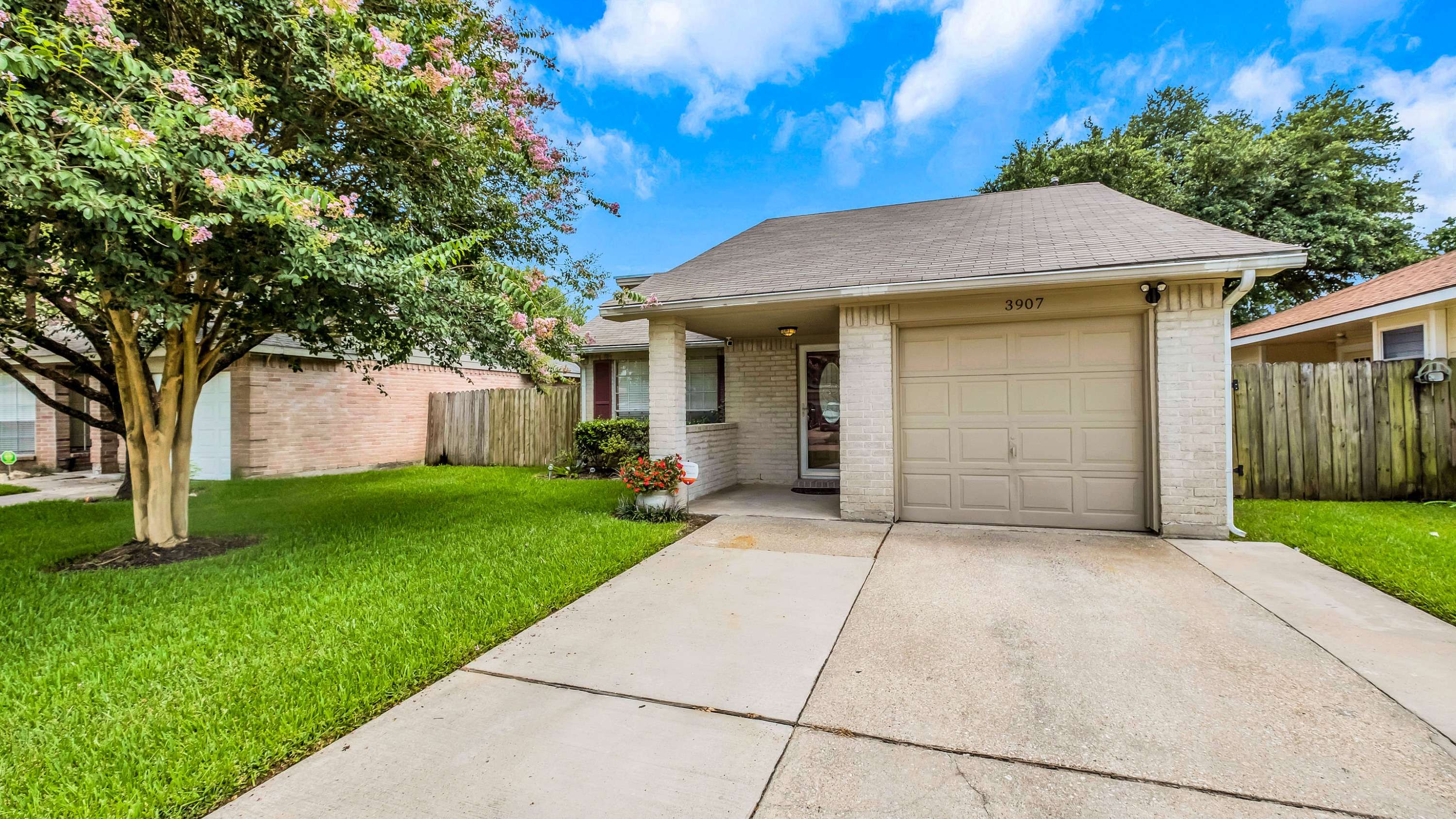 3907 Trevor Hill Drive, Houston, TX 77066