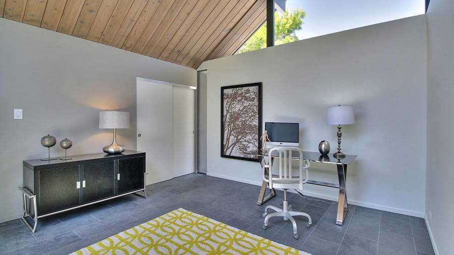 Los Altos, CA 94024,1694 Clay Drive