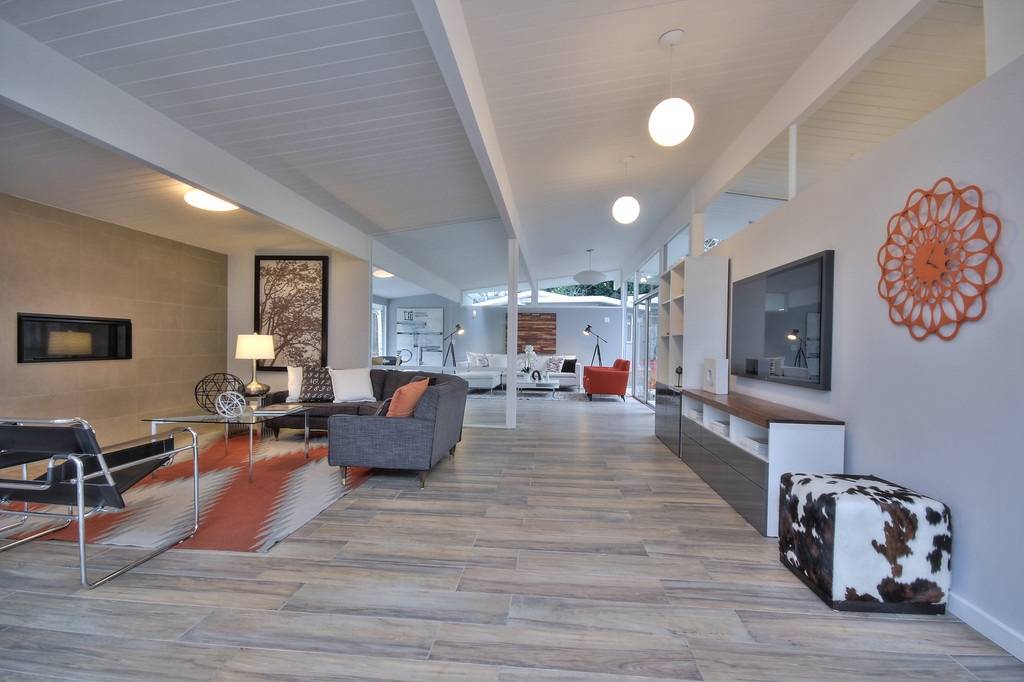 Sunnyvale, CA 94087,1649 Edmonton Avenue