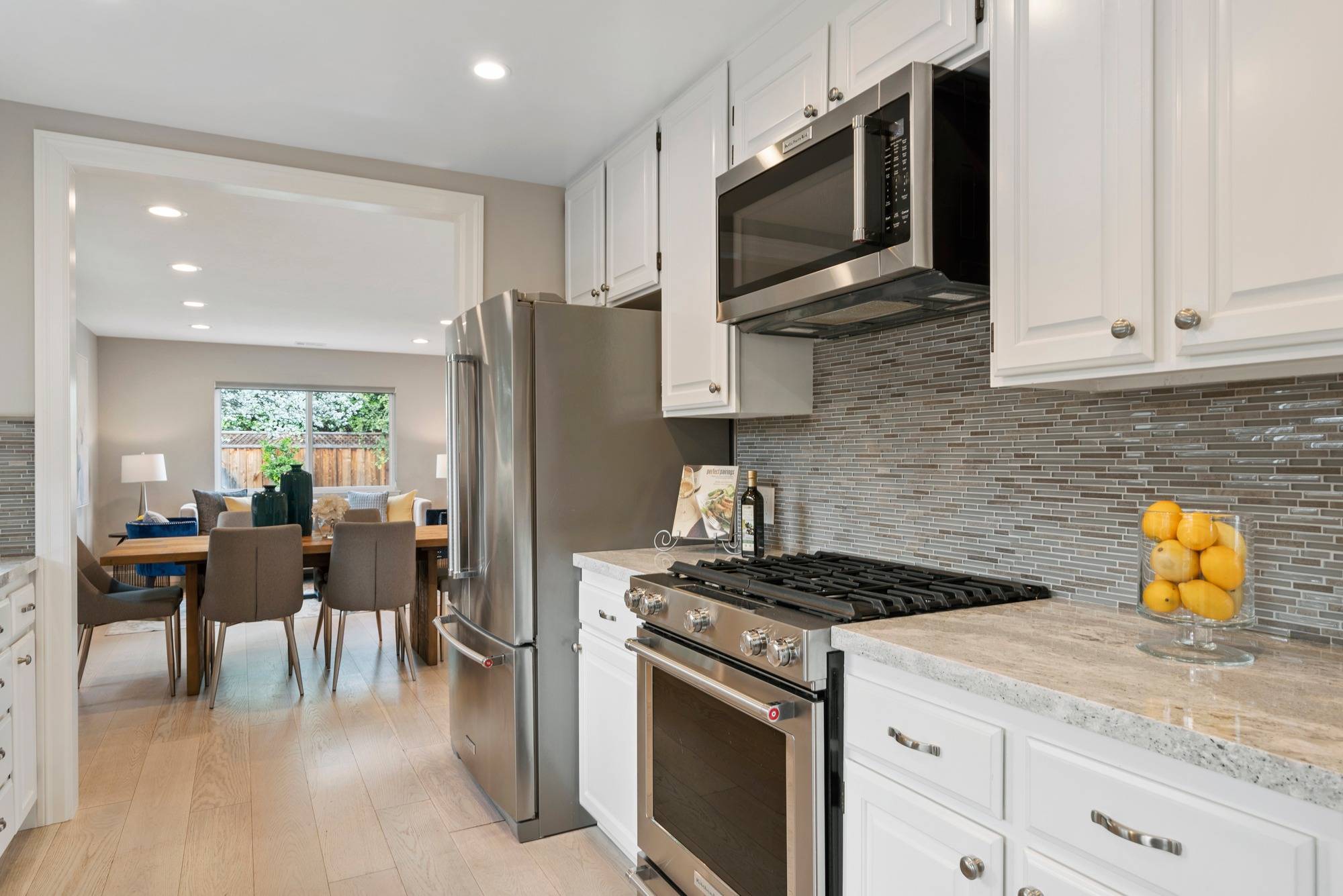 Campbell, CA 95008,601 N Central Ave