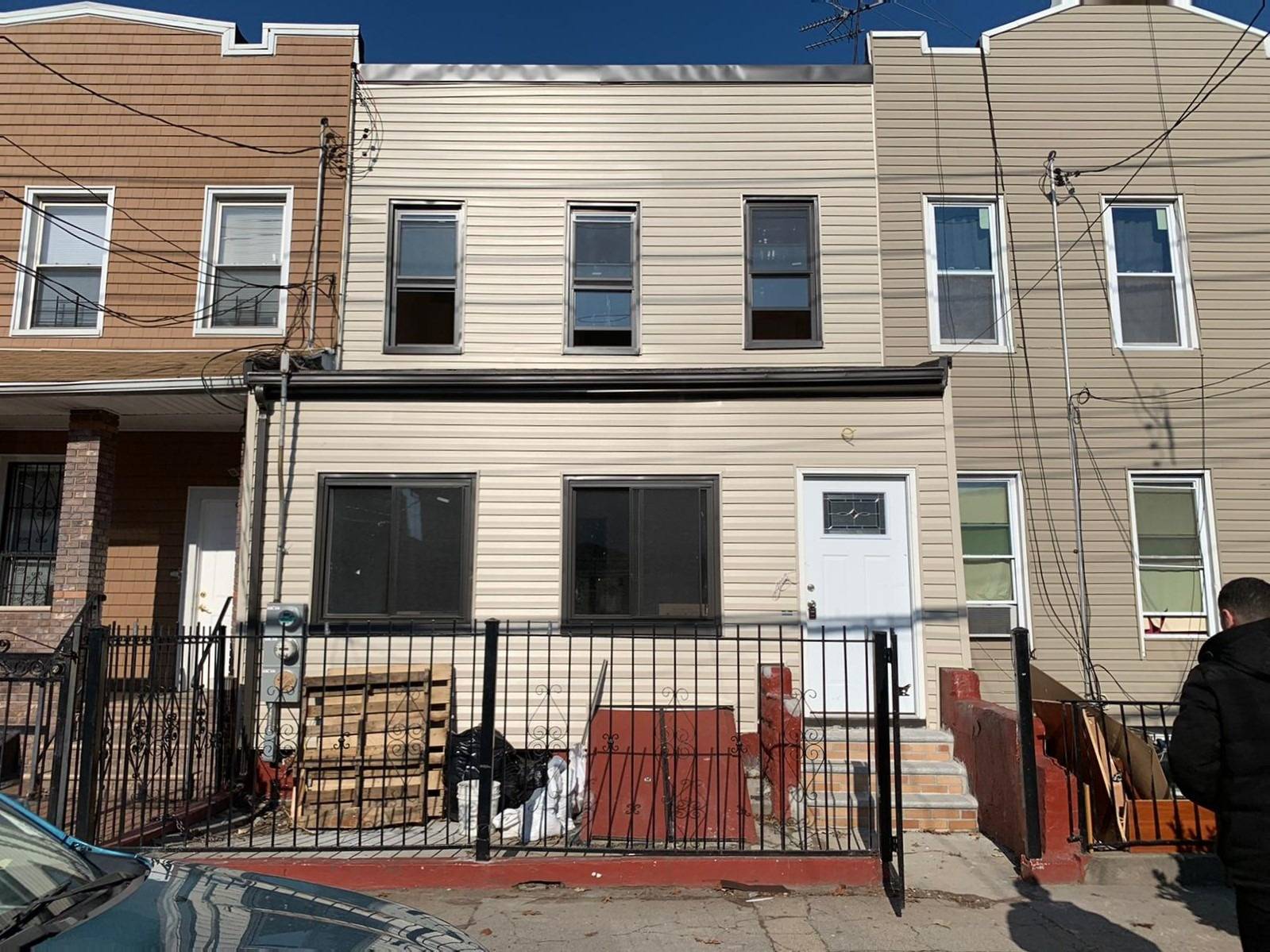 Brooklyn, NY 11208,903 Belmont Ave