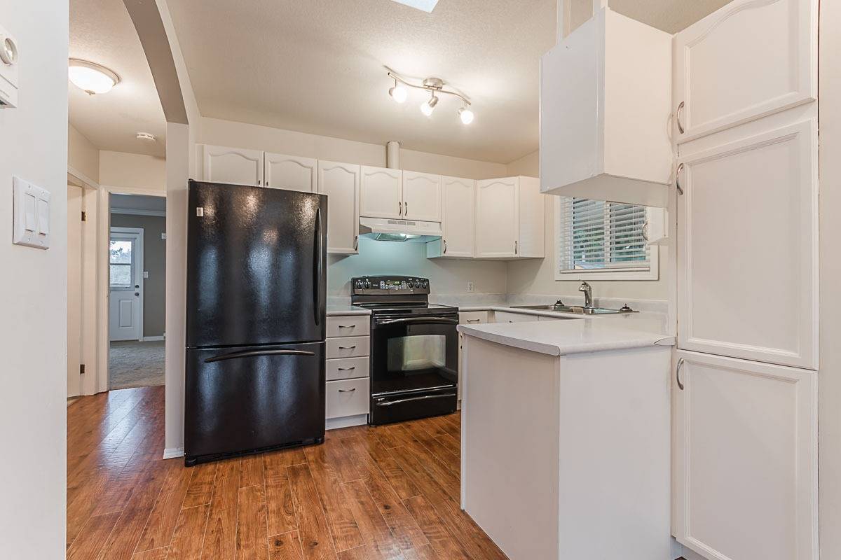 Parksville, BC V9P 1A8,654 Phillips Street