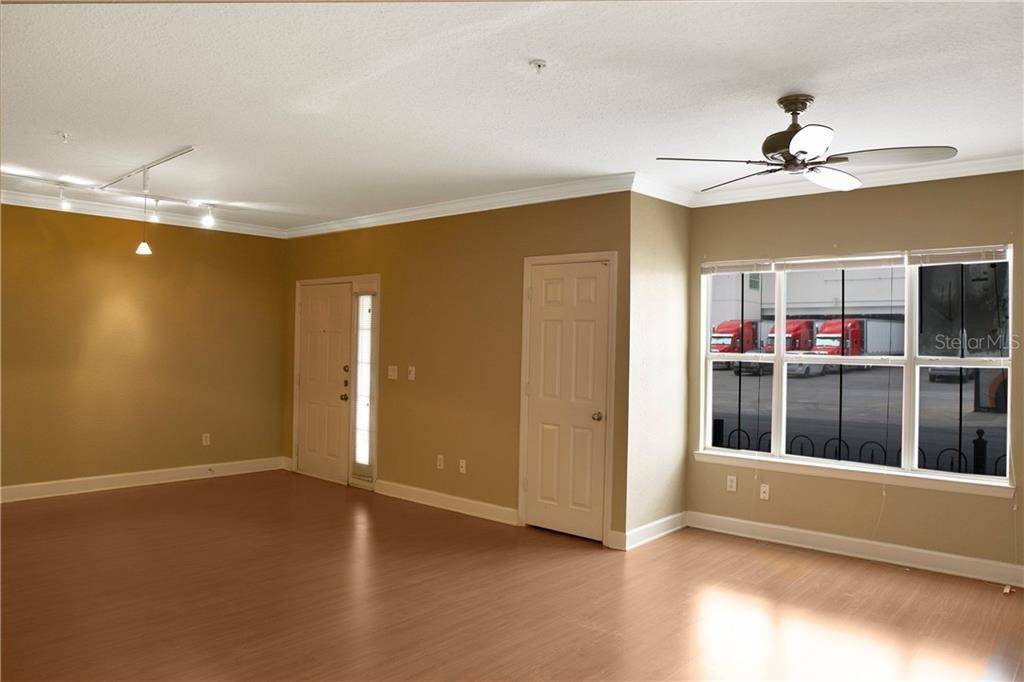 202 E SOUTH STREET Unit #1045, ORLANDO, Florida 32801