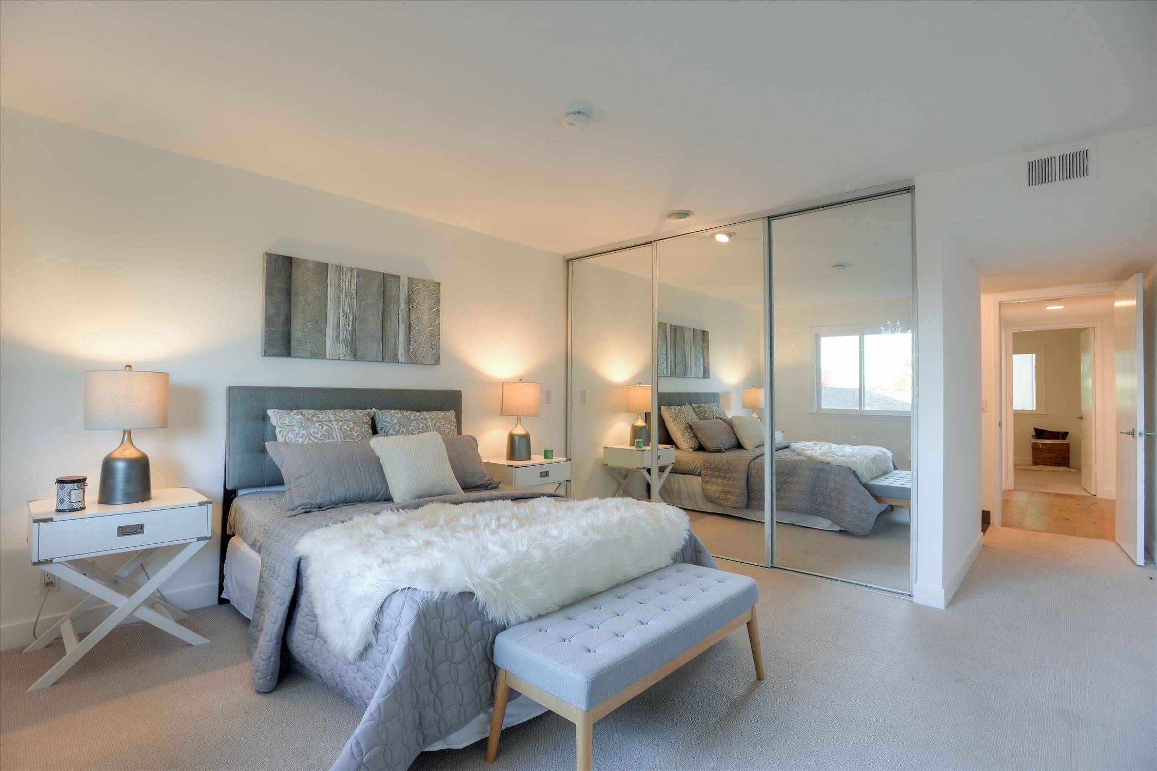 Menlo Park, CA 94025,2315 Eastridge Avenue #725