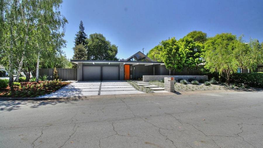 1694 Clay Drive, Los Altos, CA, USA