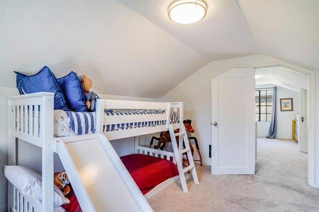 222 Pasa Robles Avenue, Los Altos 94022