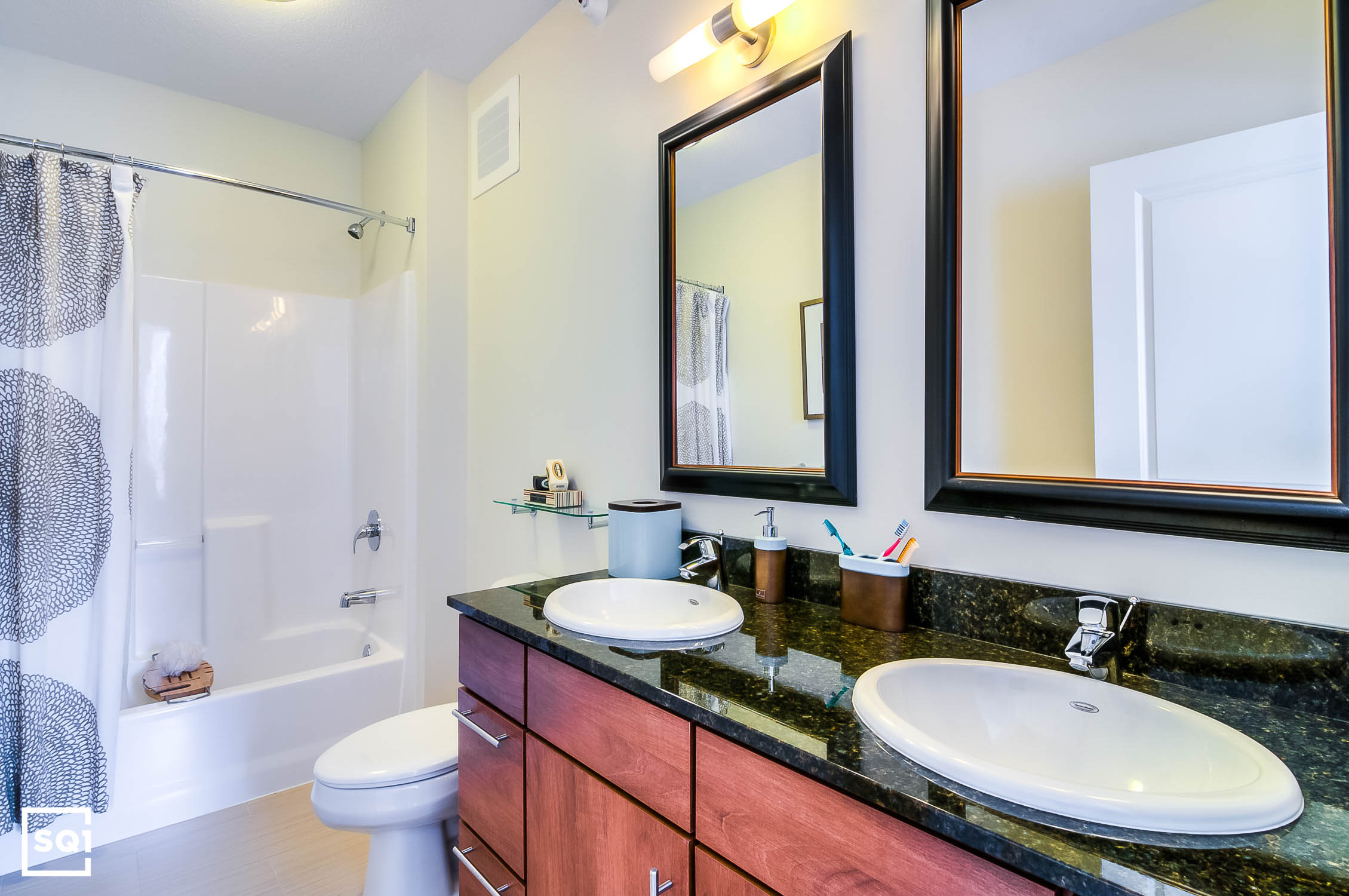 222 West Erie Street #1234, Chicago, IL 60654