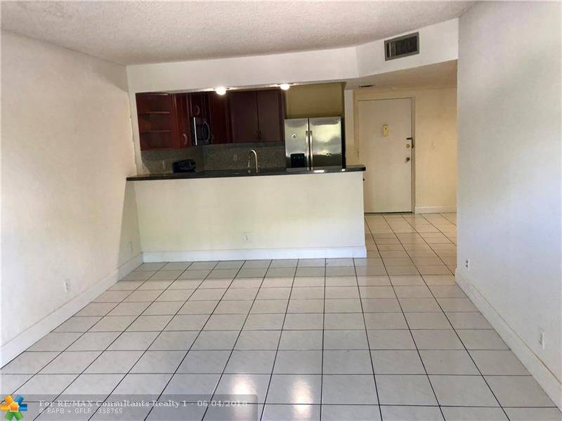 Wilton Manors, FL 33334,3000 NE 5th Ter  #103A