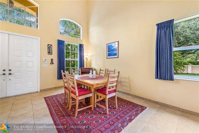 Coral Springs, FL 33071,535 NW 115th Way