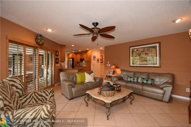 Coral Springs, FL 33071,8486 NW 2nd Mnr