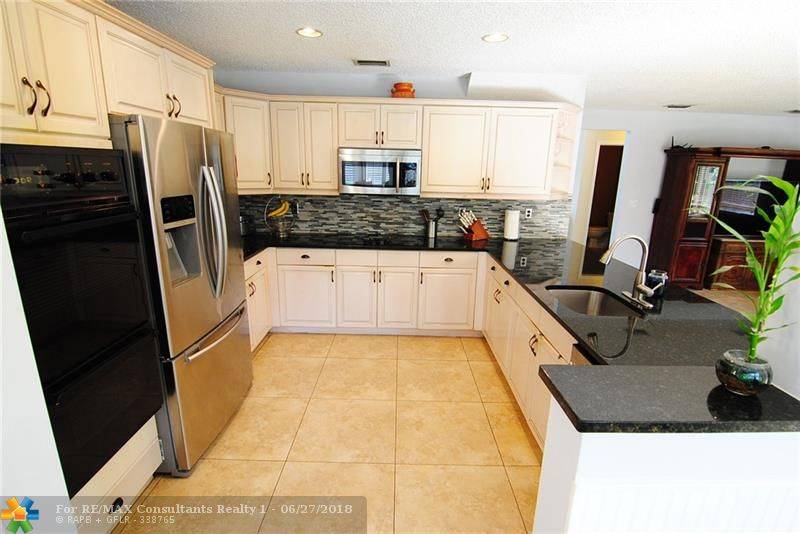 Coral Springs, FL 33065,9090 NW 41st Mnr