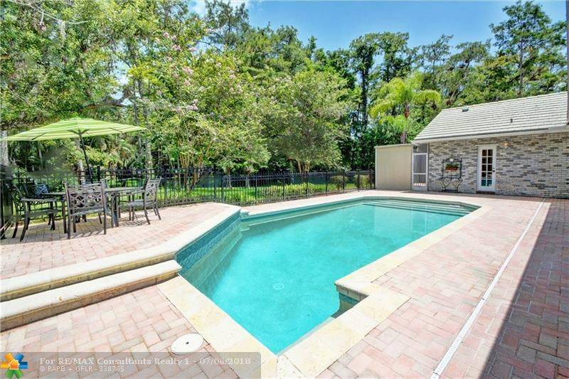 Coral Springs, FL 33067,8165 NW 47th Dr