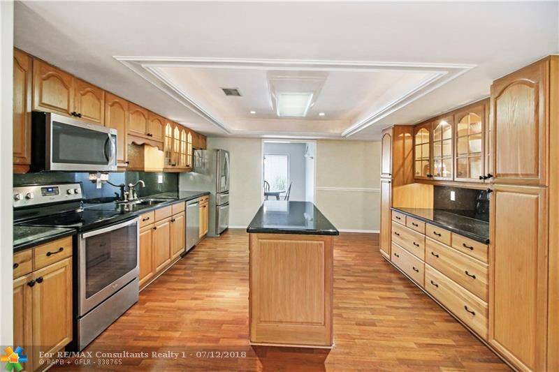 Coral Springs, FL 33065,2801 NW 88th Ter