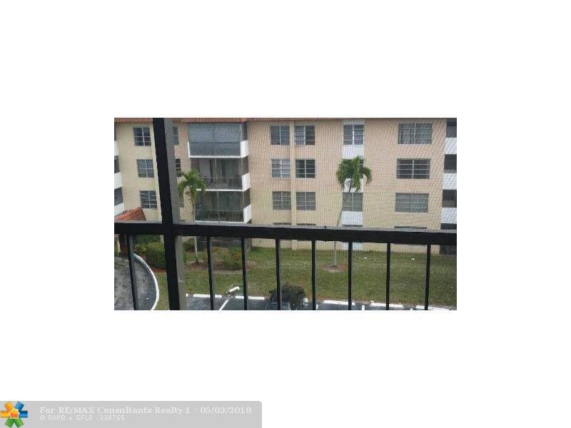 Lauderhill, FL 33319,4172 Inverrary Dr  #508