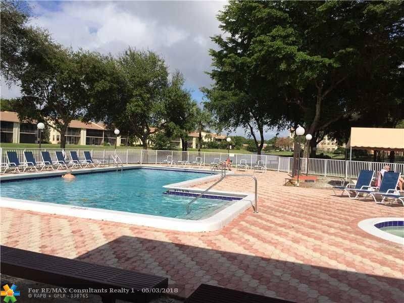 Deerfield Beach, FL 33442,1905 SW 15th St  #6