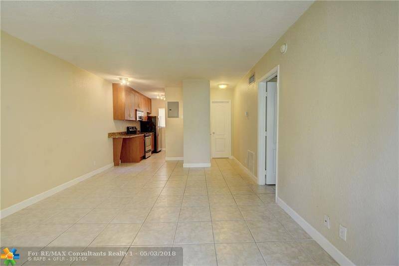 Wilton Manors, FL 33334,2643 NE 8th Ave  #12