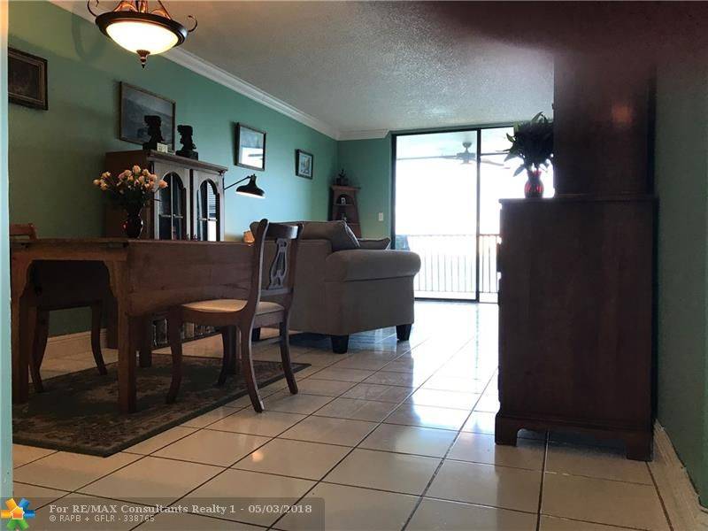 Oakland Park, FL 33309,115 Lake Emerald Drive  #206