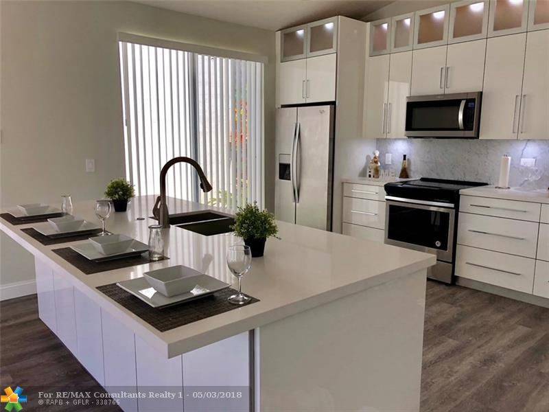 Coral Springs, FL 33071,1124 NW 117th Ave