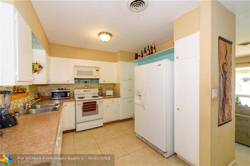 Deerfield Beach, FL 33441,129 SE 11th Ct