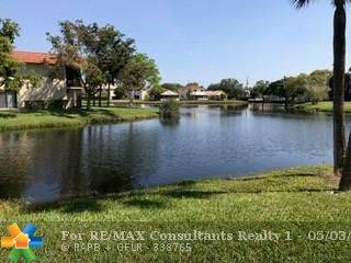 Weston, FL 33326,404 Lakeview Dr  #104