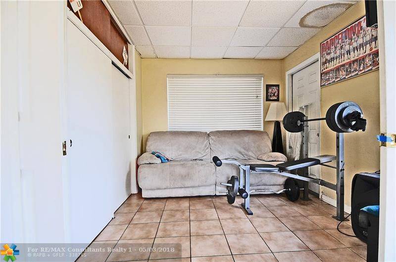 Miramar, FL 33023,6267 SW 18th St