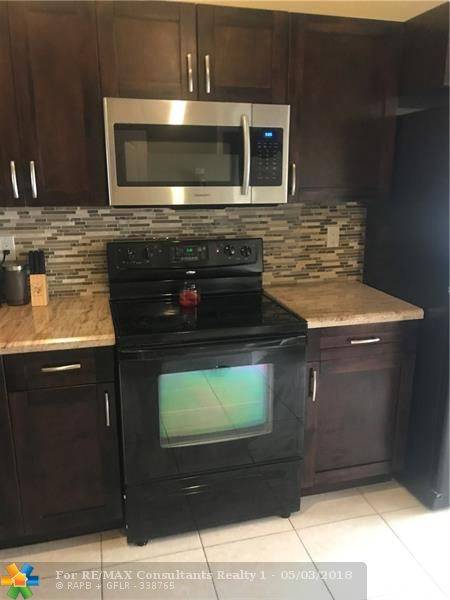 Coral Springs, FL 33071,1636 Cypress Pointe Dr #2-10