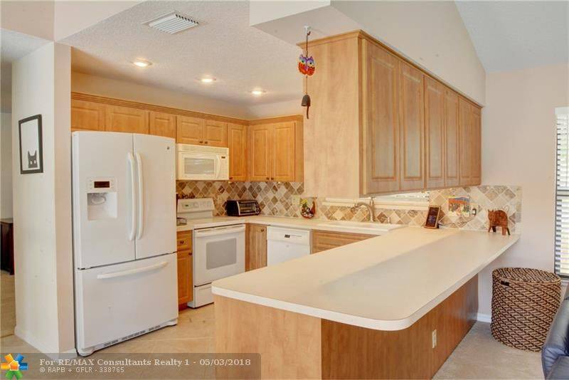 Coral Springs, FL 33065,4025 NW 73rd Ave