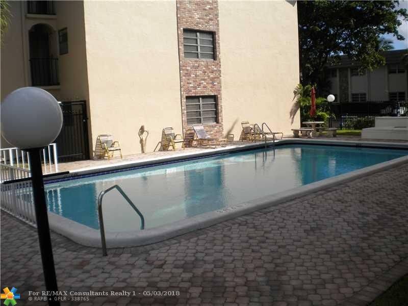 Coral Springs, FL 33065,3351 NW 85th Ave  #211