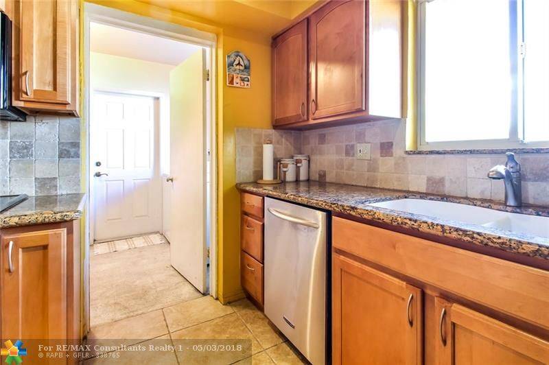 Wilton Manors, FL 33334,224 NE 29th St