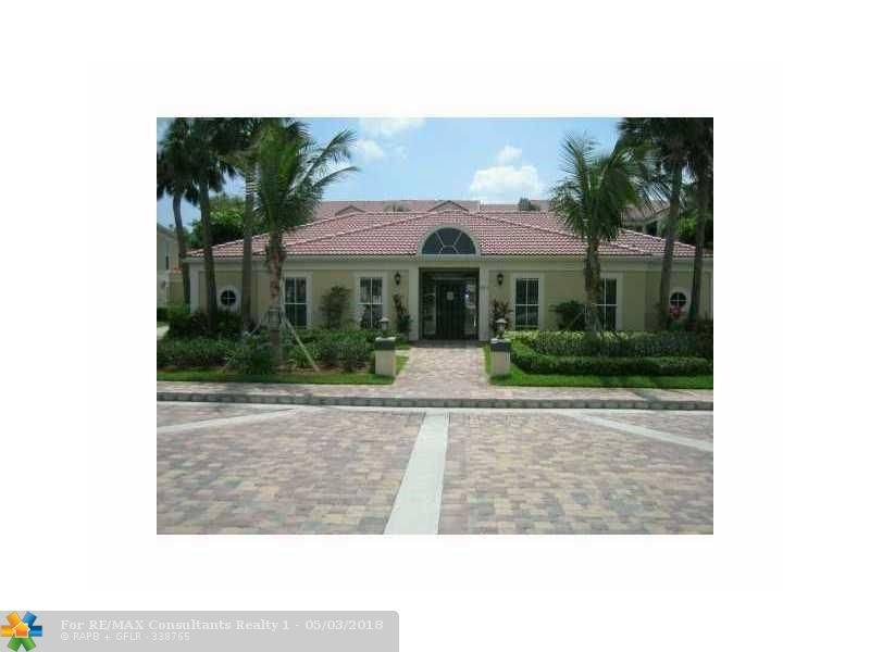 Coral Springs, FL 33071,949 Riverside Dr  #435