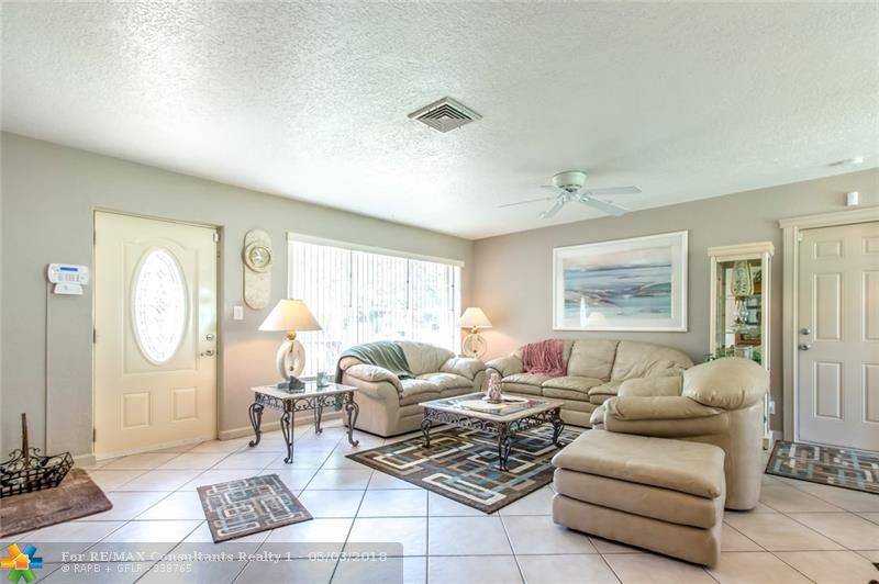 Lighthouse Point, FL 33064,2141 NE 49th St