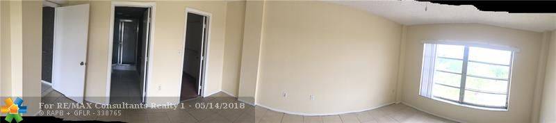 Lauderhill, FL 33319,4174 Inverrary Dr  #501