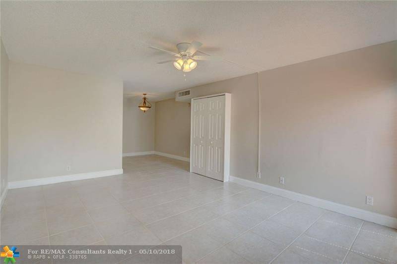 Coral Springs, FL 33065,2601 Riverside Dr  #1