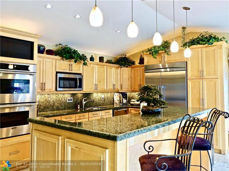 Coral Springs, FL 33067,6650 NW 47th St