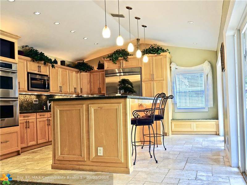 Coral Springs, FL 33067,6650 NW 47th St